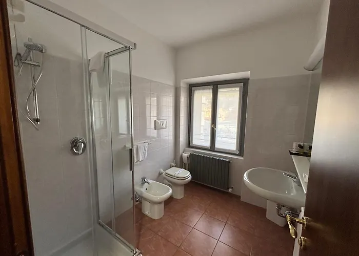 Nasti Ristorante Отель Canzo